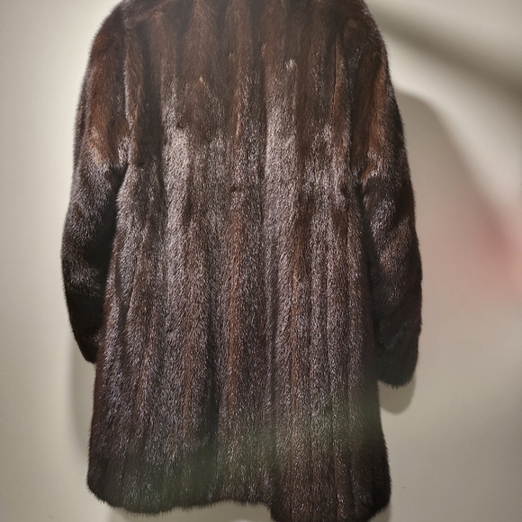 Mink Coat - Picture 3 of 3